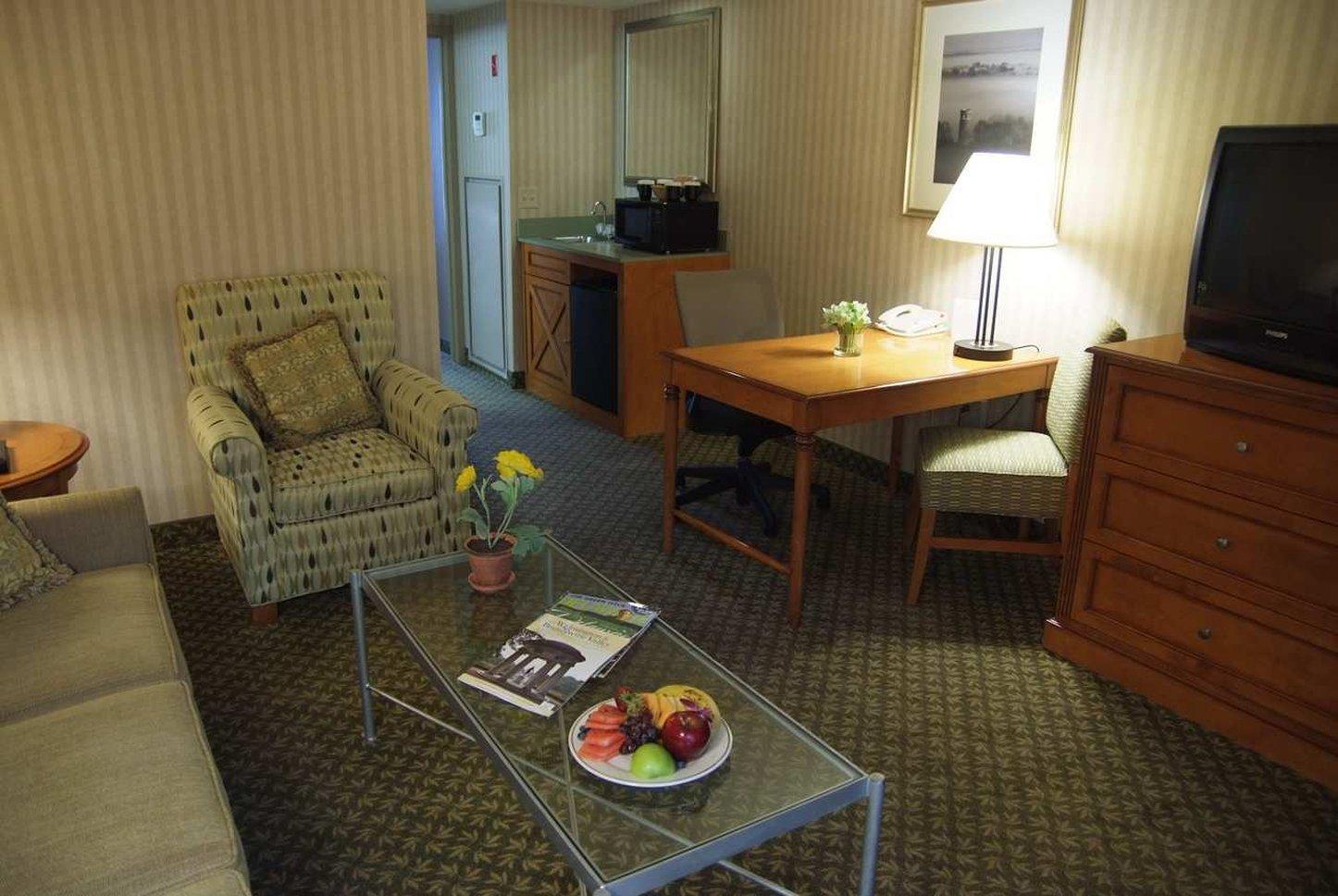 Embassy Suites Newark - Wilmington/South Екстер'єр фото